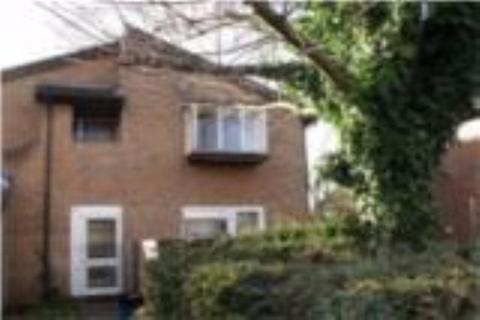 1 bedroom maisonette for sale, Hampton TW12