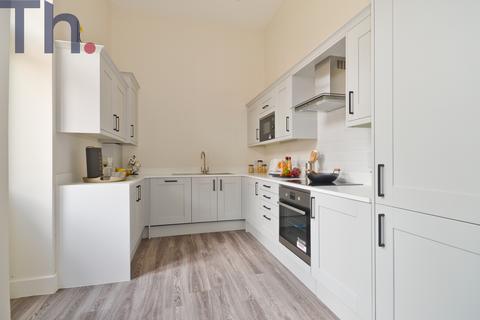 3 bedroom terraced house for sale, 26 Whitecroft Park, Newport PO30