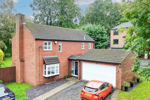 4 bedroom detached house for sale, Brookfield Close, Hunt End, Redditch, B97 5LL