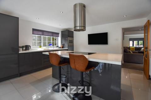 31 Guthrum Road, Hadleigh, Ipswich, IP7 5BQ