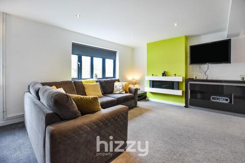 31 Guthrum Road, Hadleigh, Ipswich, IP7 5BQ