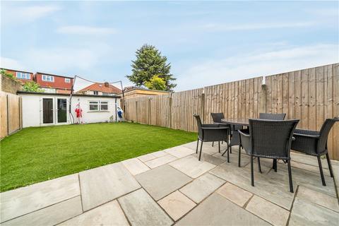 105 Hall Road, Isleworth, TW7 7PB