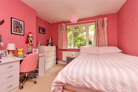 159 Stafford Road, Caterham, CR3 6JL