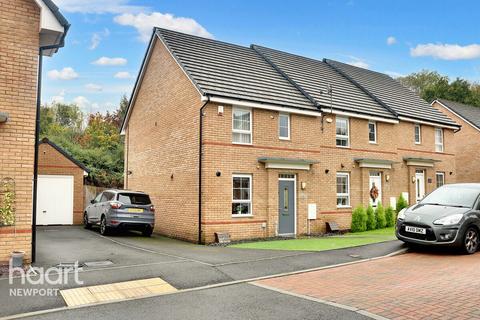 3 bedroom semi-detached house for sale, Heol Senni, Newport