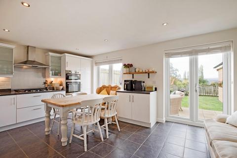 4 bedroom detached house for sale, Honey Pot Drive, Baildon BD17