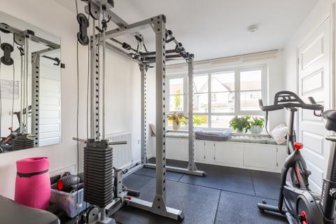 3 Hewlett Way, South Queensferry, EH30 9AA