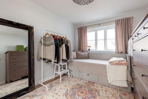 3 Hewlett Way, South Queensferry, EH30 9AA