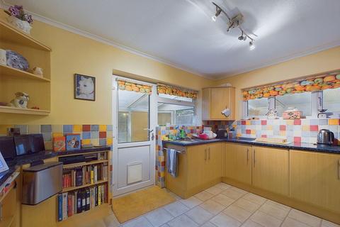 2 bedroom semi-detached bungalow for sale, Mersey Road, Worthing BN13