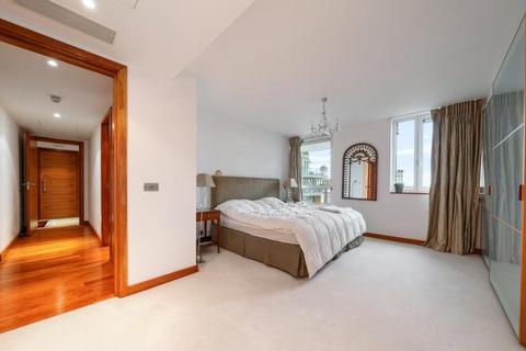 2 bedroom apartment to rent, Pavilion Apartments, St John's Wood NW8