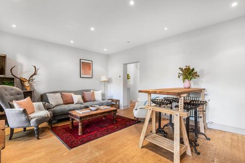 2 bedroom flat for sale, Hilldrop Road, Tufnell Park, London, N7