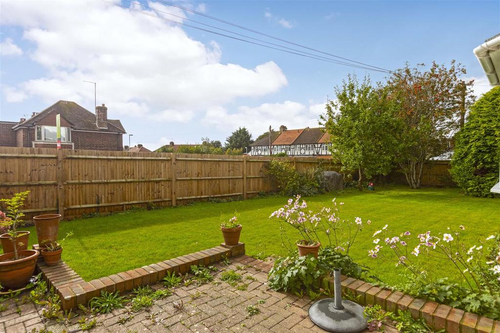1 Leighton rd 17.JPG