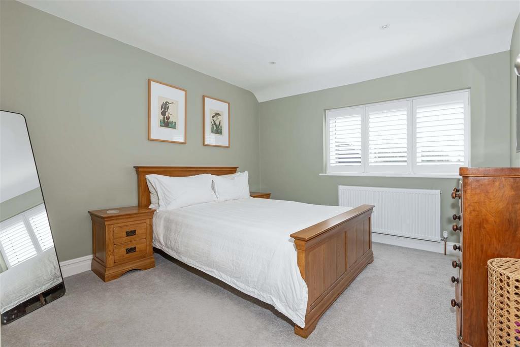 1 Leighton rd 4.JPG
