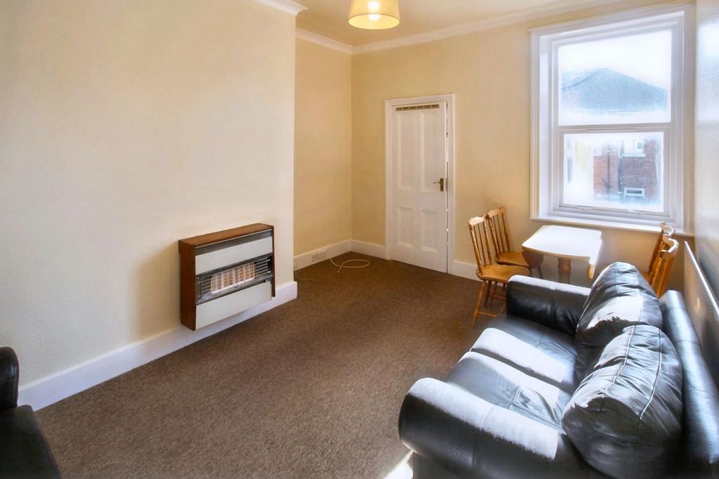 Salters Road, Gosforth, Newcastle... 3 bed flat for sale £190,000