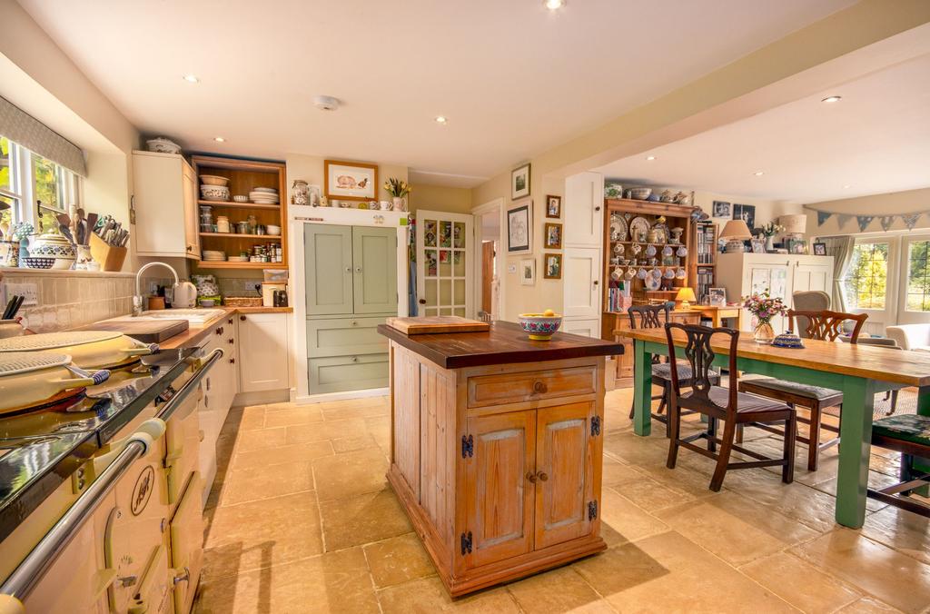 Kitchen/family room