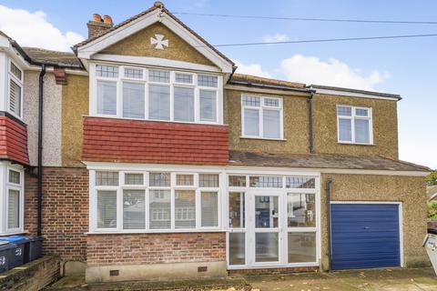 4 bedroom semi-detached house to rent, Oak Avenue Croydon CR0