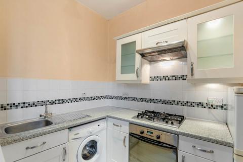 1 bedroom flat for sale, Causeyside Street, Paisley, PA1 1TX