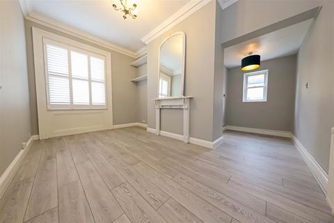 1 bedroom apartment to rent, St Aubyns, Hove