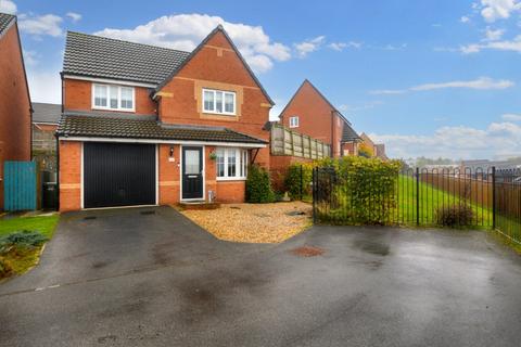 3 bedroom detached house for sale, Sullivan Avenue, Wakefield, West Yorkshire