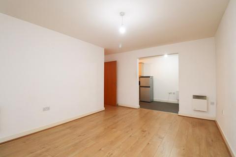 2 bedroom property to rent, Pavilion Close, Stanningley, Pudsey, Leeds, LS28