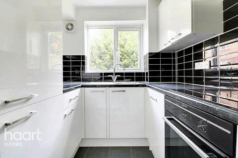 1 bedroom flat for sale, Express Drive, Ilford