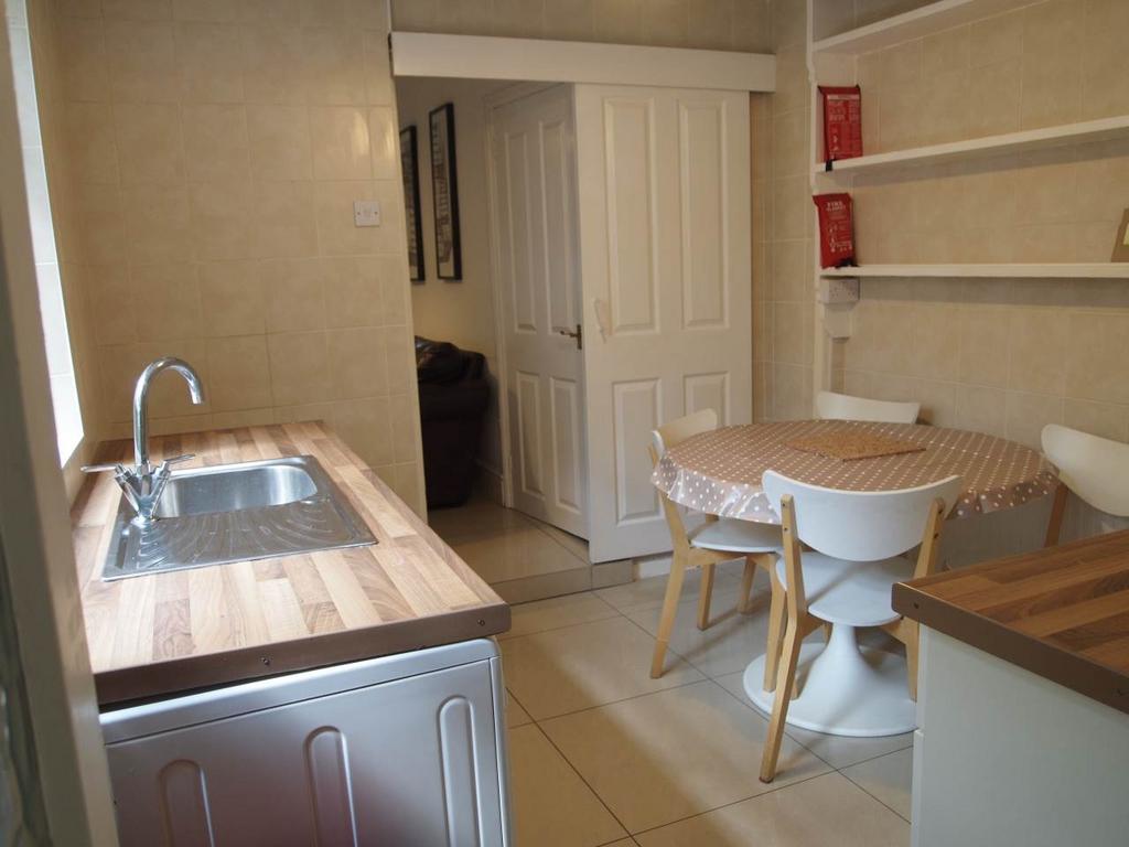 Kitchen&amp;Diner 2