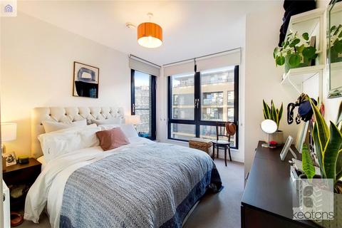 2 bedroom flat for sale, Graphite Point, 36 Palmers Road, London, E2