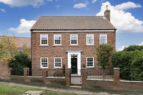 5 bedroom detached house for sale, Church Street, Elloughton, Brough