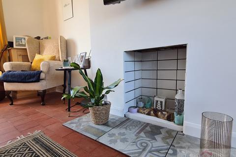 18 Haregate Road, Leek, ST13 6PR