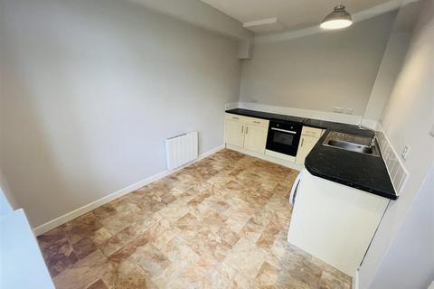 Studio to rent, BPC00626 Garden Flat, Whatley Road, Clifton, Bristol