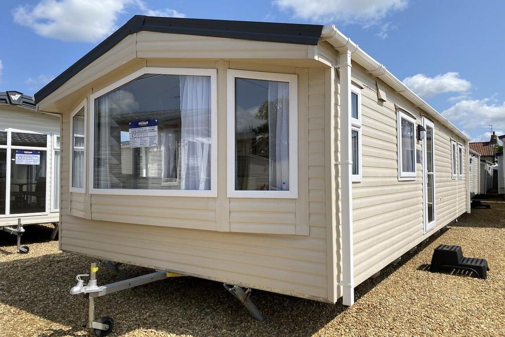 Rock Lane Hastings 2 bed static caravan for sale £49,995