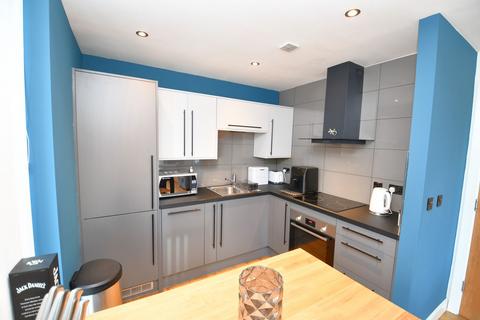 1 bedroom flat for sale, The Quays, Millennium Tower, M50