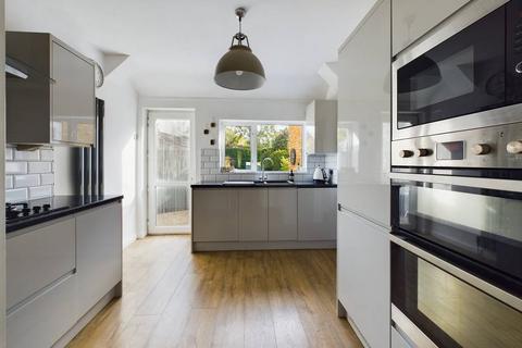 25 Riverview Avenue, North Ferriby, HU14 3DY