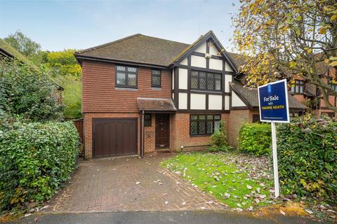 1 Pinehurst, Sunninghill, Ascot, SL5 0TN