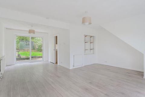 3 bedroom terraced house for sale, Greenacres, Oxted RH8