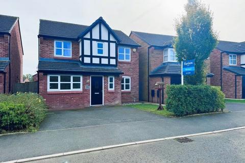 4 bedroom detached house for sale, Farm Crescent, Manchester M26