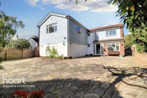 5 bedroom detached house for sale, Sawbridgeworth CM21