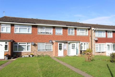 3 bedroom terraced house for sale, Station Road, Teynham