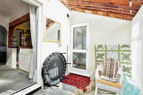 32 Edward Road, Queenborough, ME11 5DE