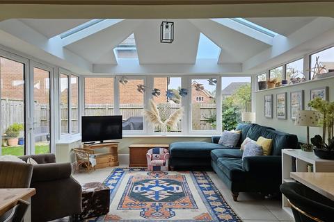 4 bedroom detached house for sale, Vale View, Shaftesbury, Dorset, SP7