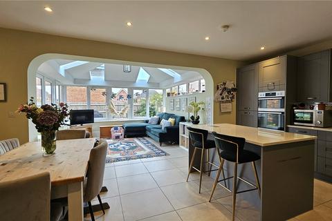 4 bedroom detached house for sale, Vale View, Shaftesbury, Dorset, SP7