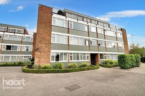 1 bedroom flat for sale, Ashurst Drive, Barkingside