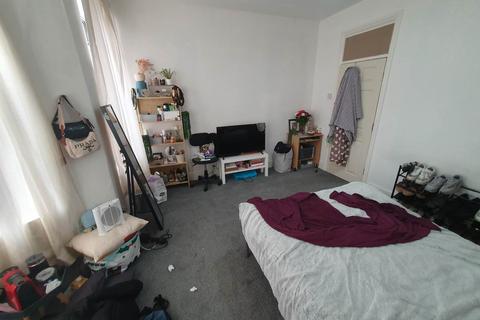 5 bedroom house to rent, Tewkesbury Street, Cathays, Cardiff