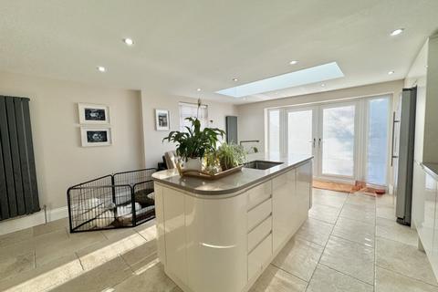 32 Cairnside, Sunderland, SR3 3LT