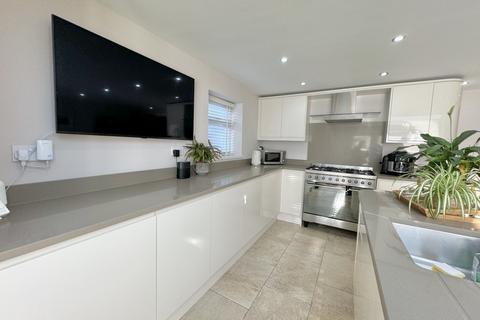 32 Cairnside, Sunderland, SR3 3LT