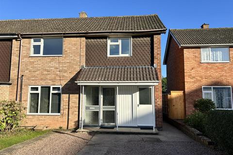 3 bedroom house to rent, Whittern Way, Hereford