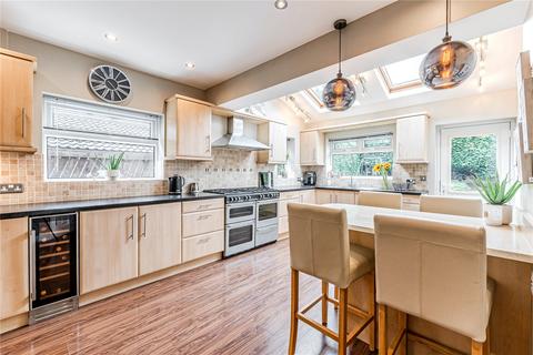11 Arran Drive, Horsforth, Leeds, LS18 5SW