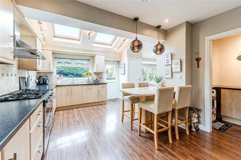 11 Arran Drive, Horsforth, Leeds, LS18 5SW