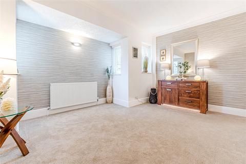 11 Arran Drive, Horsforth, Leeds, LS18 5SW