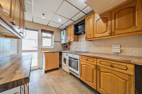 123 Abbotts Road, Mitcham, CR4 1JZ