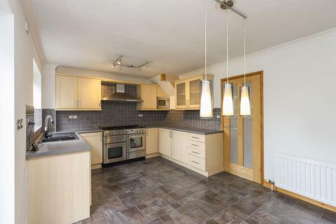 11 Wellspring Close, Wingerworth, Chesterfield, S42 6RN